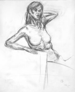 Nurita-assise-face-2